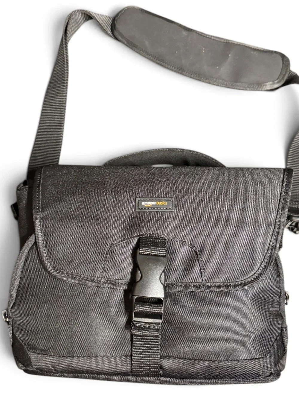 AmazonBasics DSLR Camera Bag NWOT